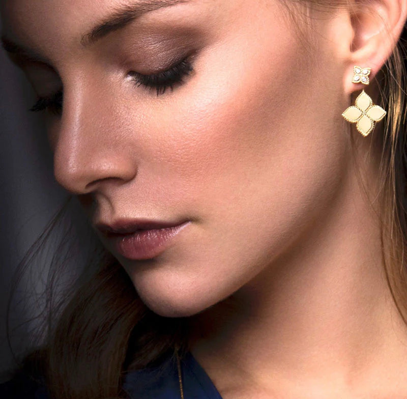 Roberto Coin PRINCESS FLOWER EARRINGS WITH DIAMONDS