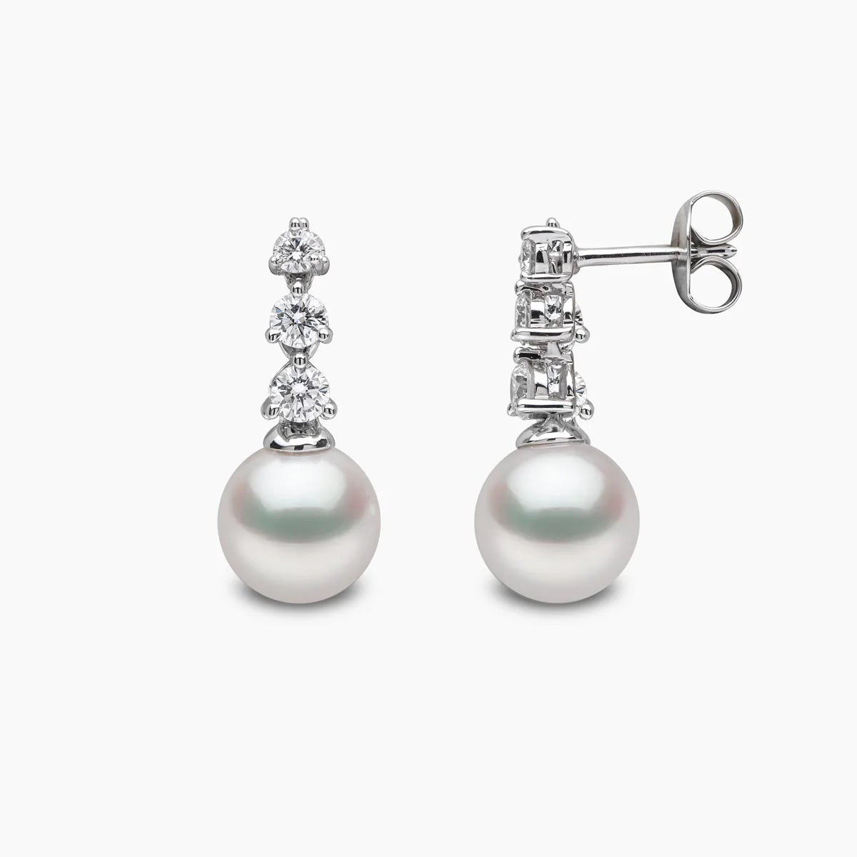 Yoko London DIAMOND CLASSIC PEARL TRIPLE DIAMOND EARRINGS
