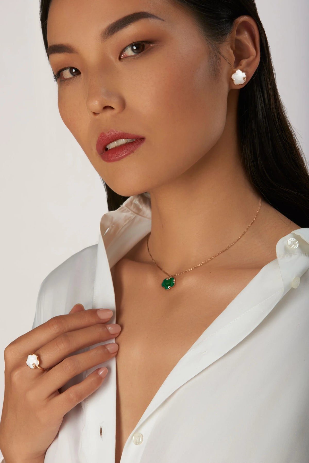 PETIT JOLI Green Agate NECKLACE