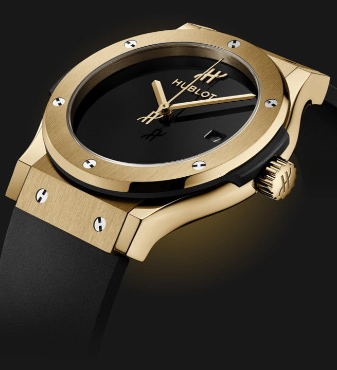 CLASSIC FUSION ORIGINAL YELLOW GOLD 42 MM