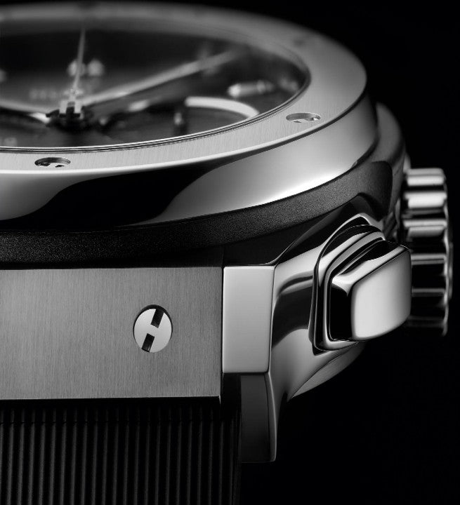 Hublot CLASSIC FUSION CHRONOGRAPH TITANIUM 42MM