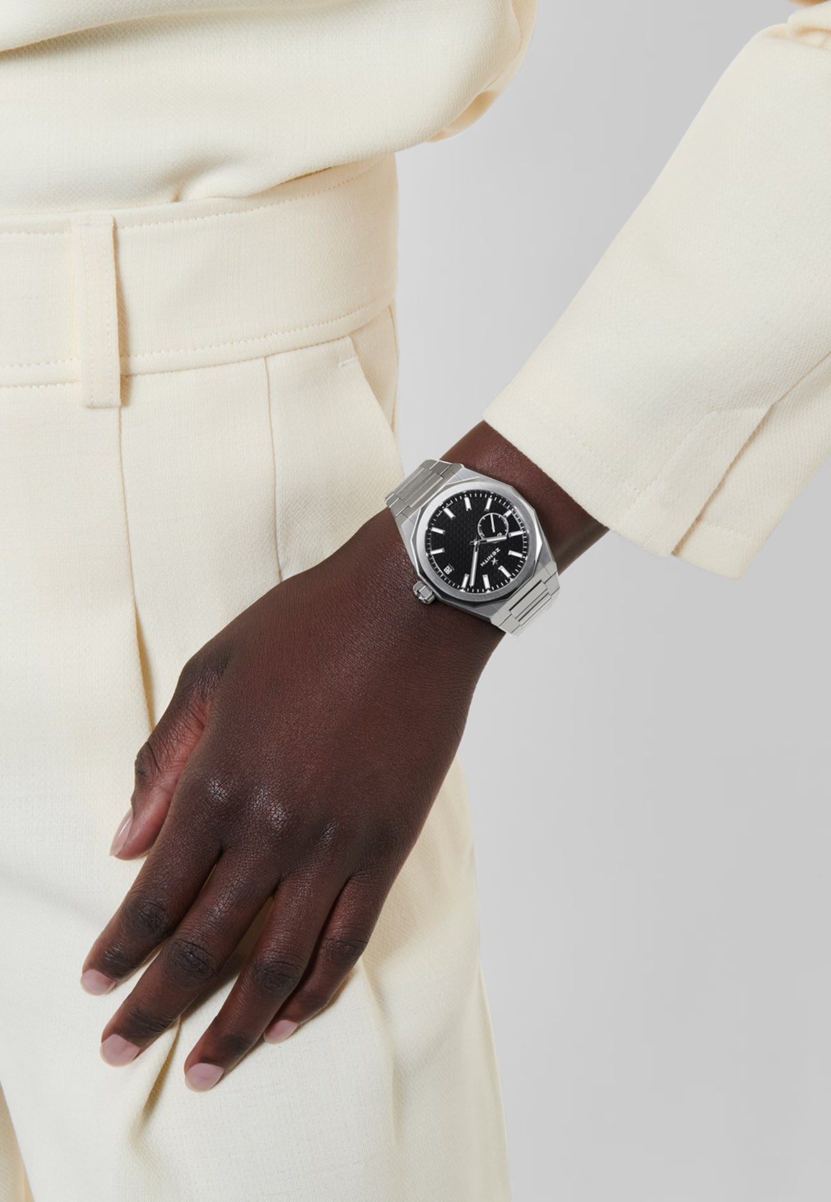 DEFY SKYLINE 41 MM