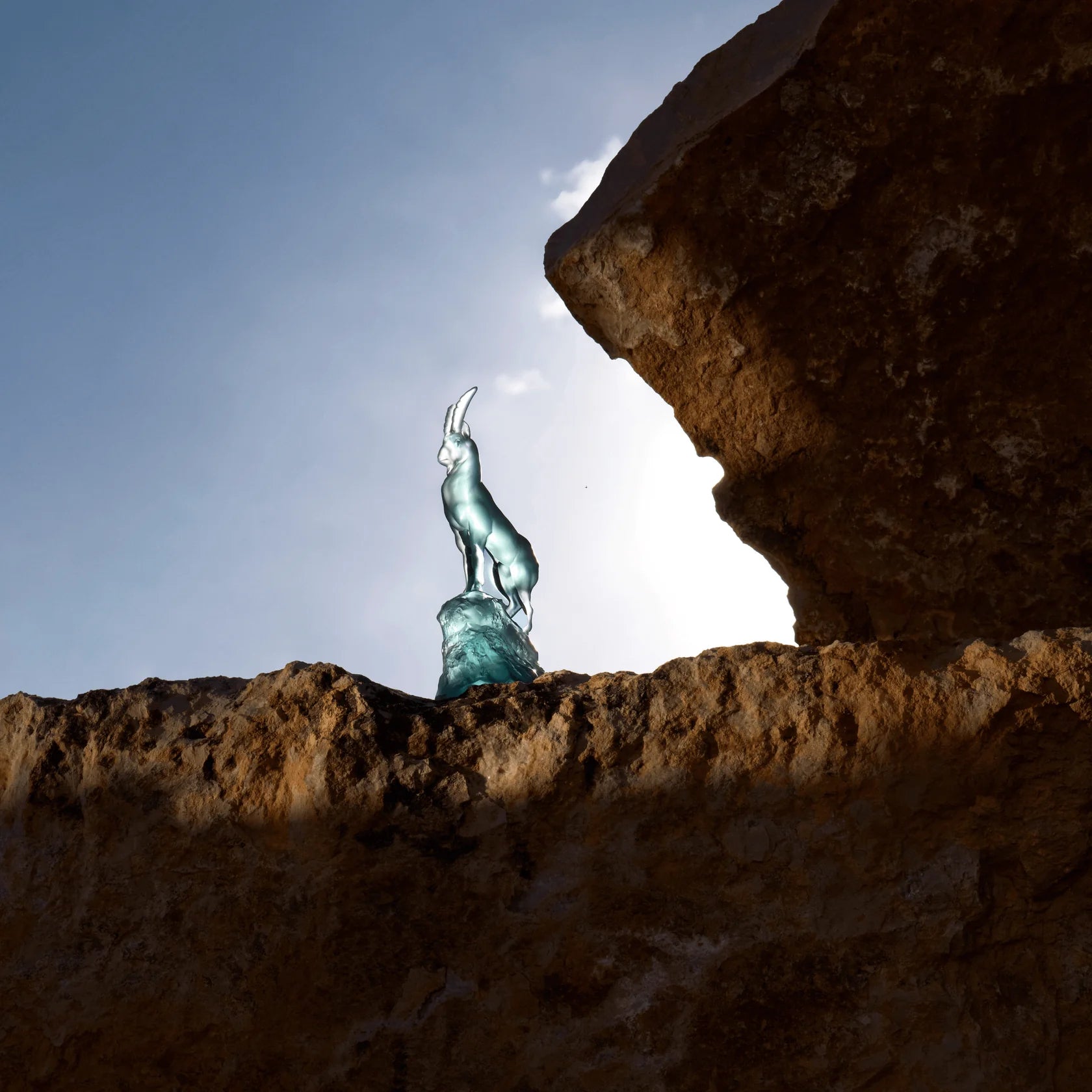 Lalique IBEX SCULPTURE BLUE