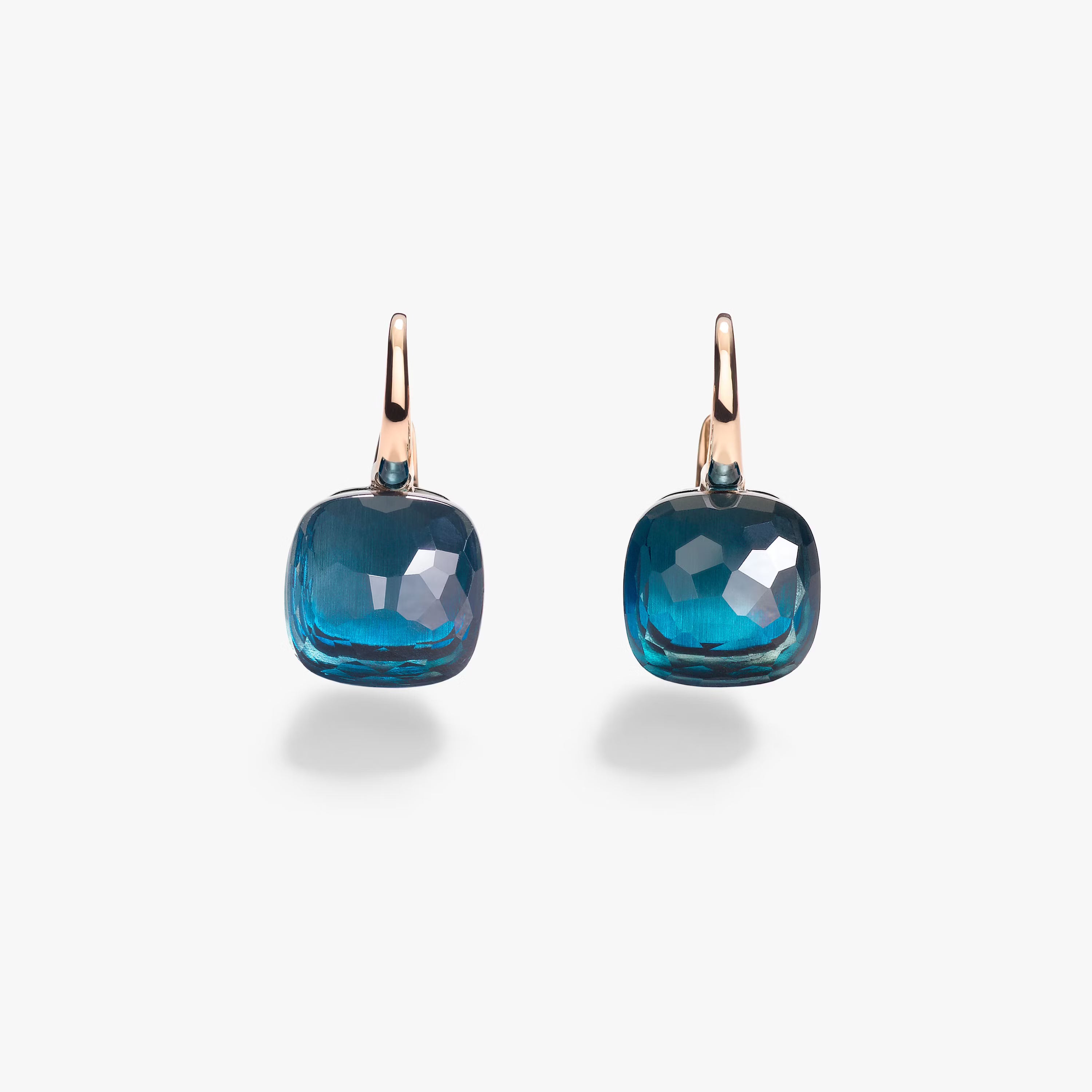 Boucles d'oreilles classiques Pomellato NUDO