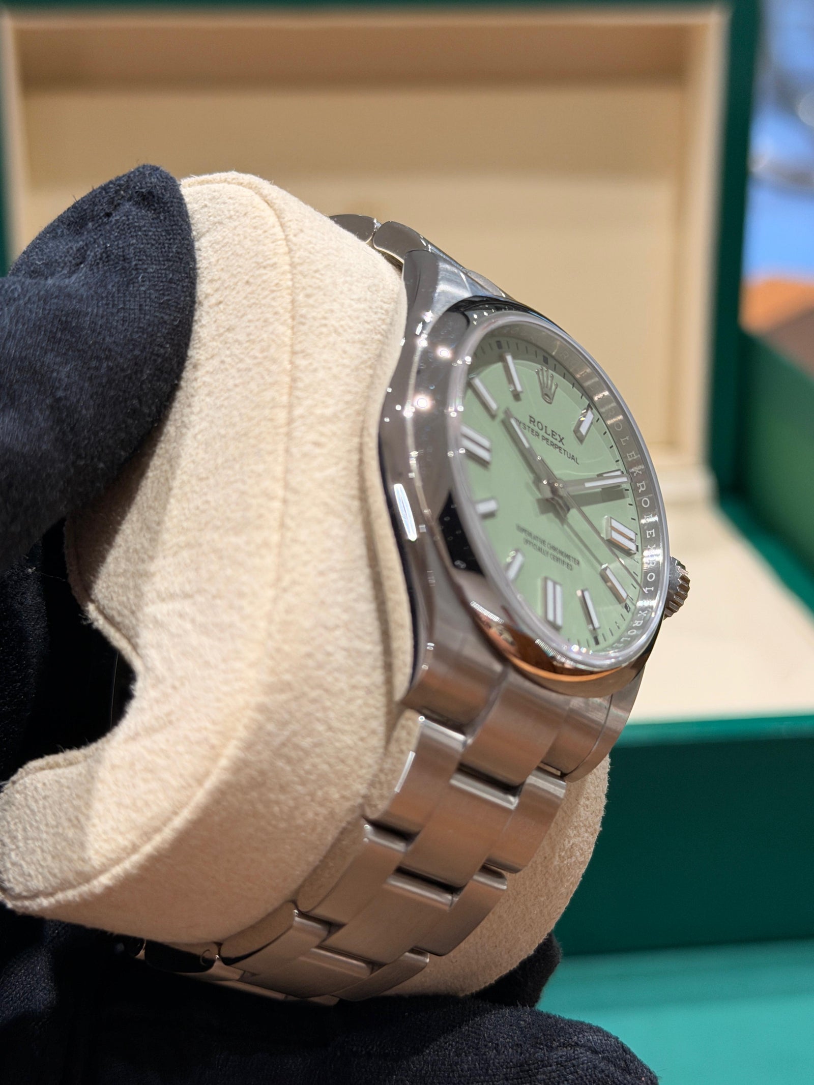 Oyster Perpetual 41 Pistachio 41 mm