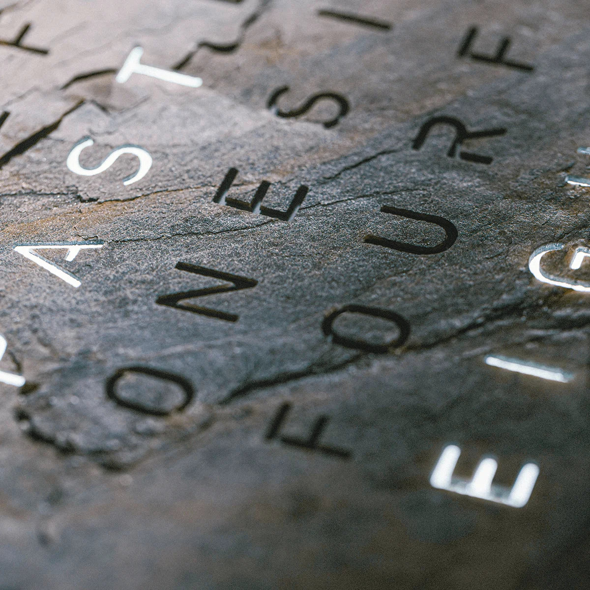 Earth 45 Glintscape (English letter matrix)