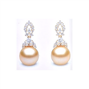 Yoko London STARLIGHT PEARL AND DIAMOND DROP LUNAR EARRINGS