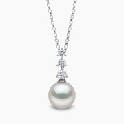 Yoko London DIAMOND CLASSIC PEARL TRIPLE DIAMOND PENDANT