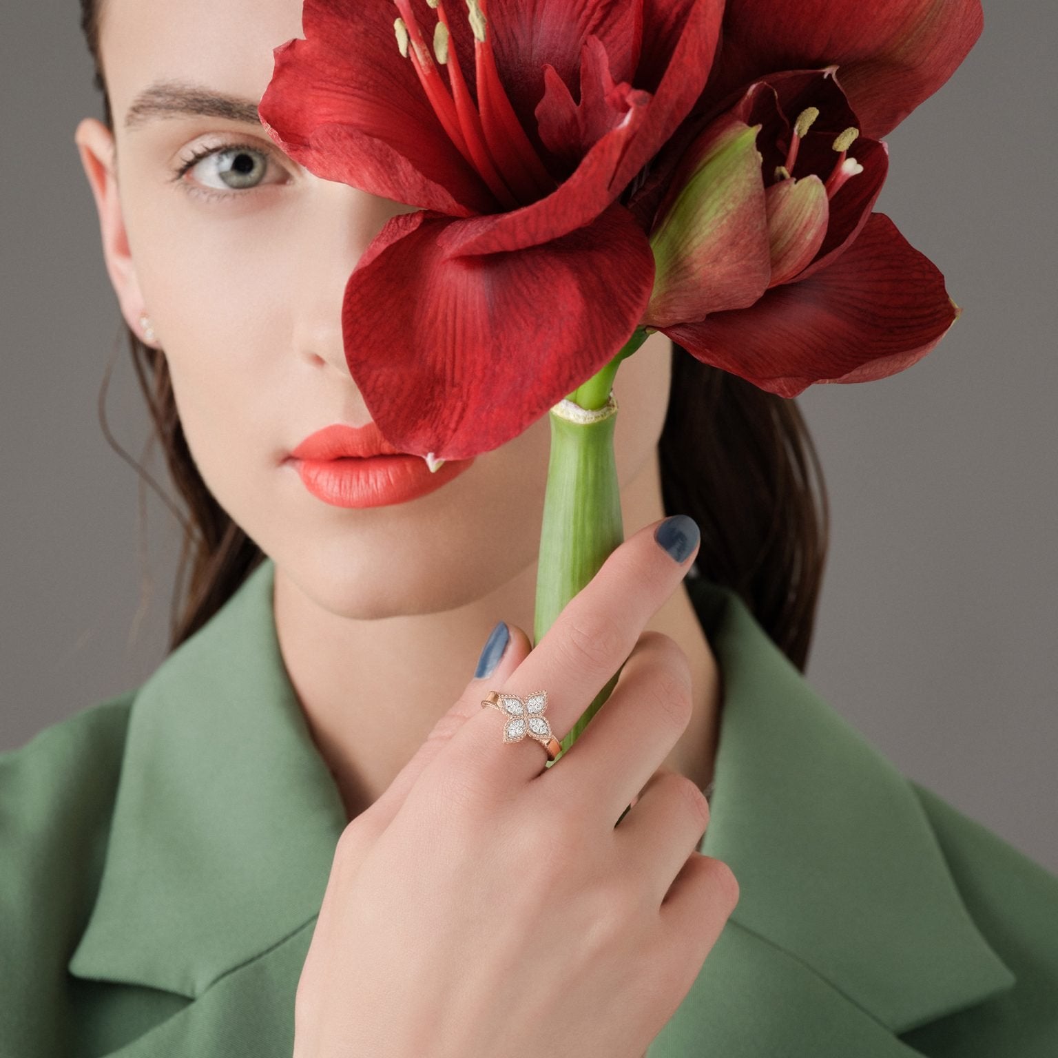 Roberto Coin PRINCESS FLOWER RING WITH DIAMONDS