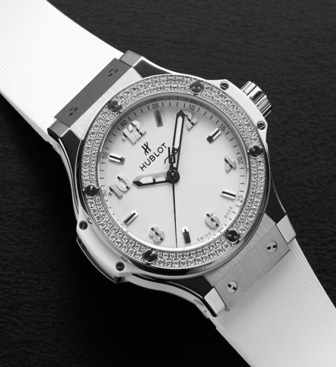 Hublot BIG BANG STEEL WHITE PAVÉ 38MM