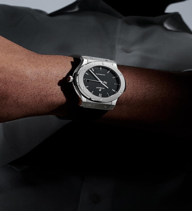 Hublot CLASSIC FUSION TITANIUM 45 MM