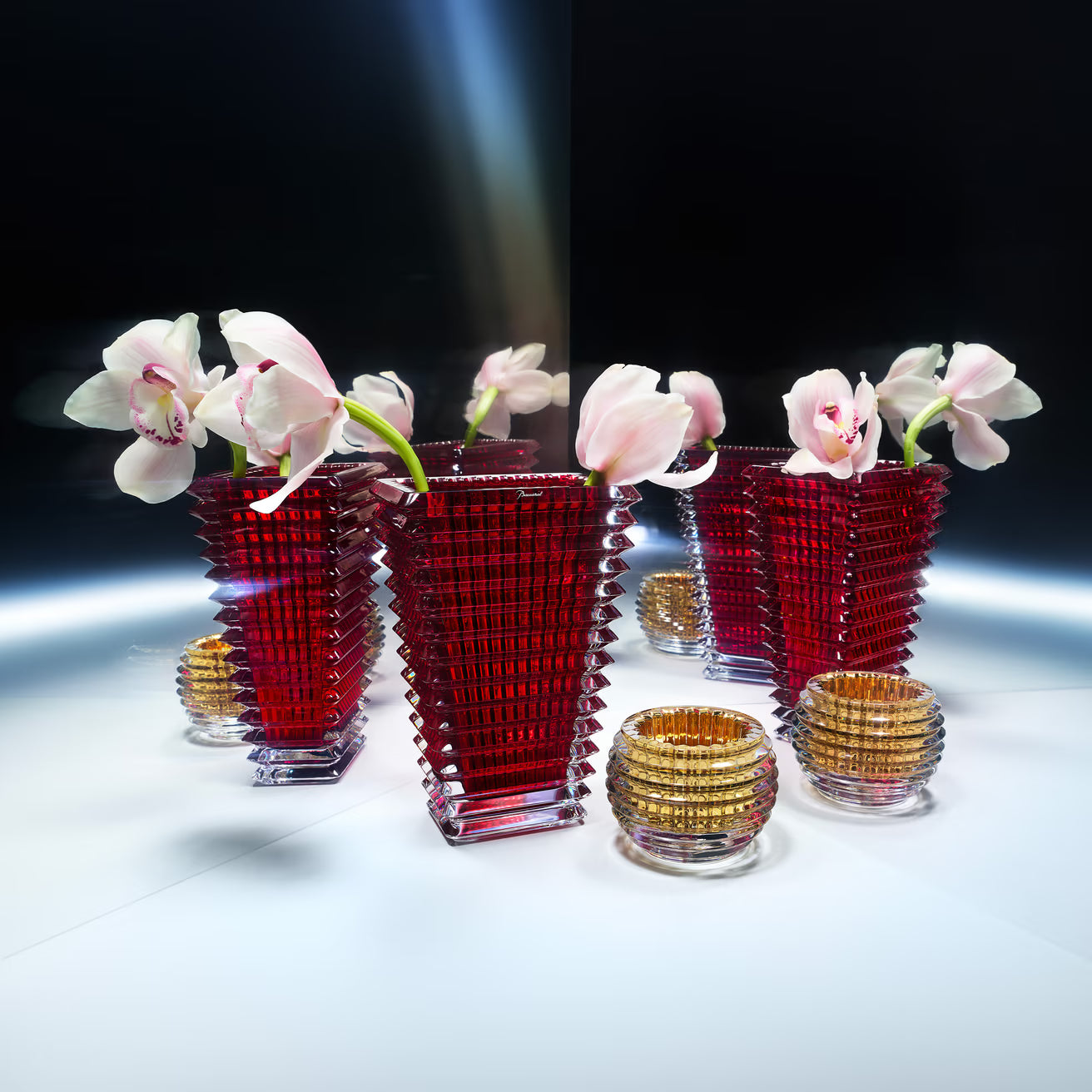 Baccarat EYE RECTANGULAR VASE S RED