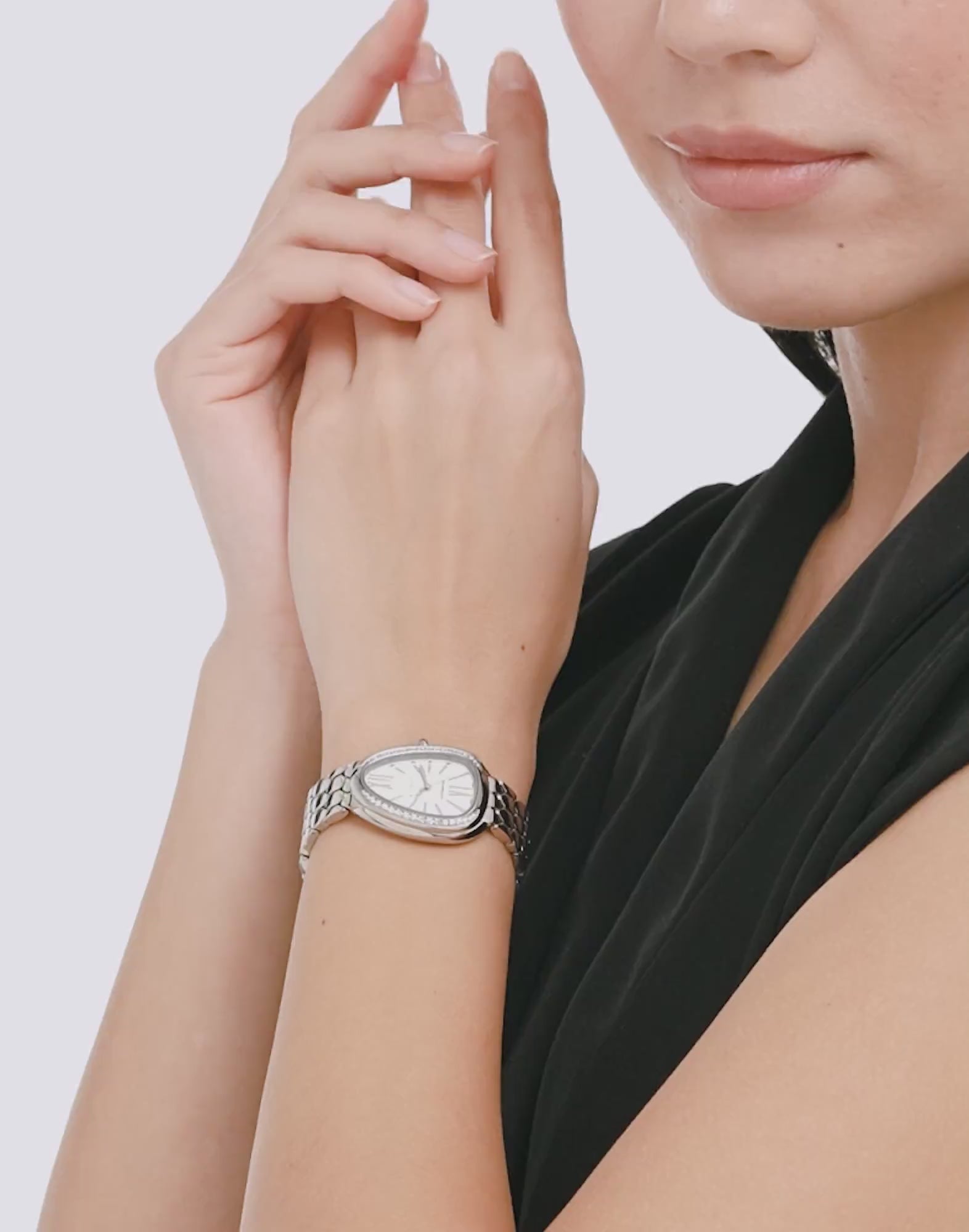 Load video: Bulgari SERPENTI SEDUTTORI 34MM