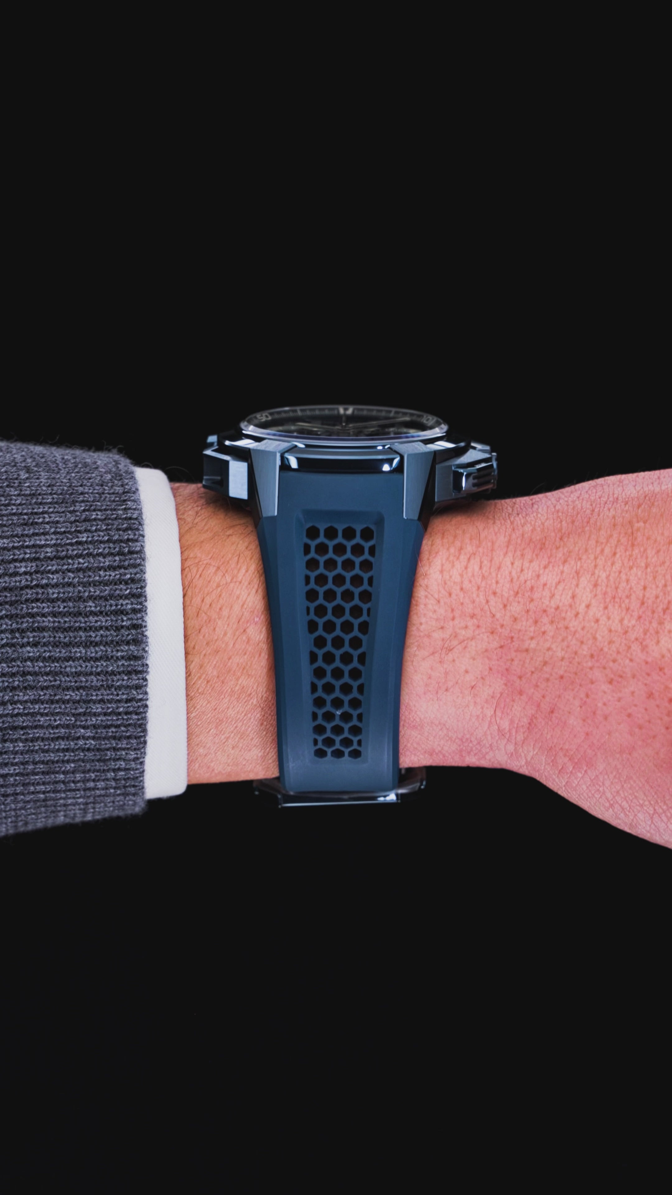 Load video: Jacob &amp; Co. EPIC X CHRONO BLUE TITANIUM 44MM