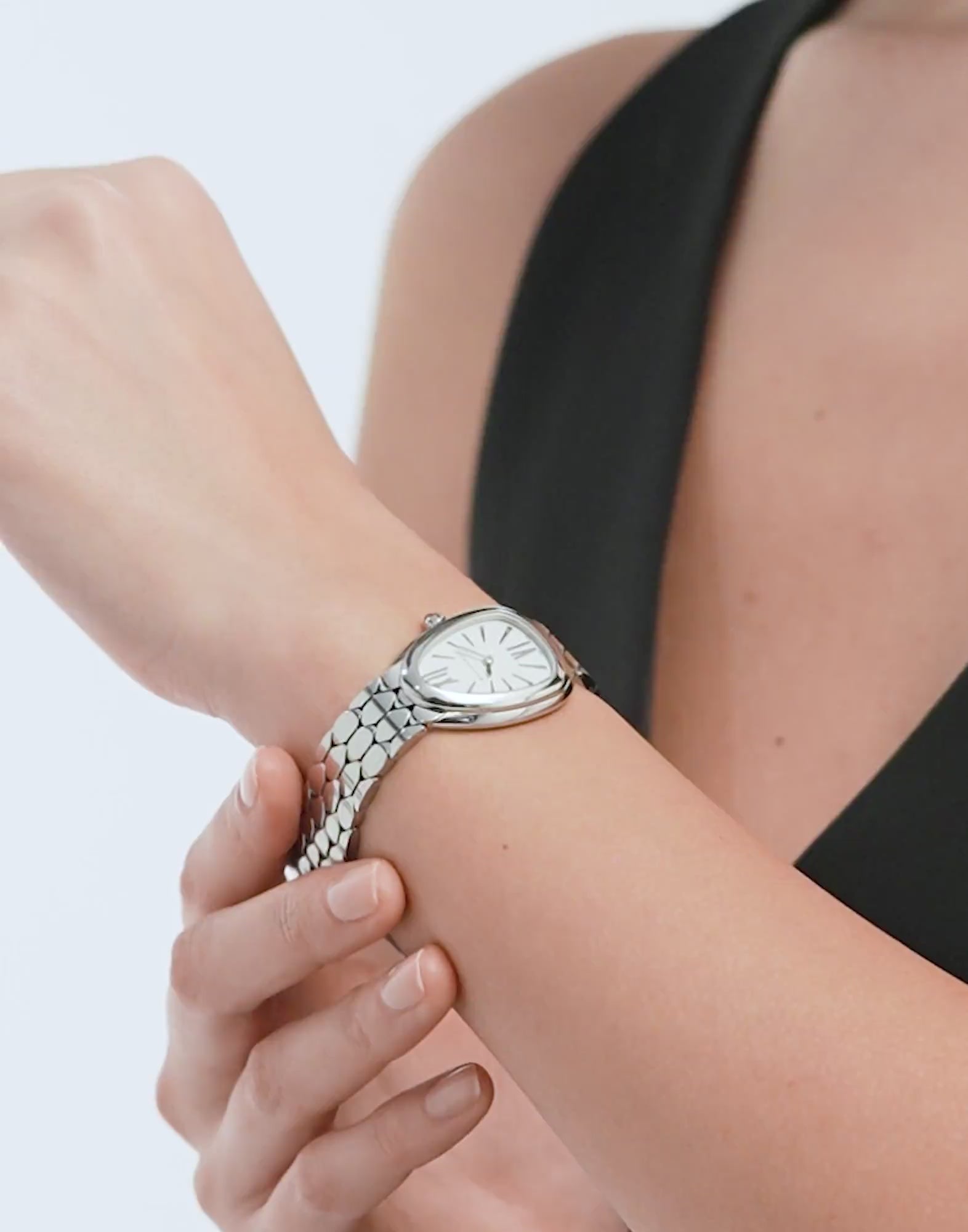 Video laden: Bulgari SERPENTI SEDUTTORI 33MM